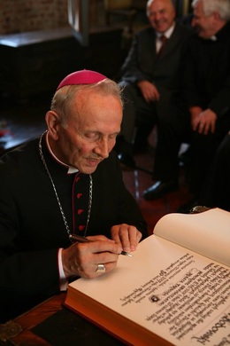 Jubileusz biskupa Władysława Bobowskiego Jubileusz biskupa Władysława Bobowskiego