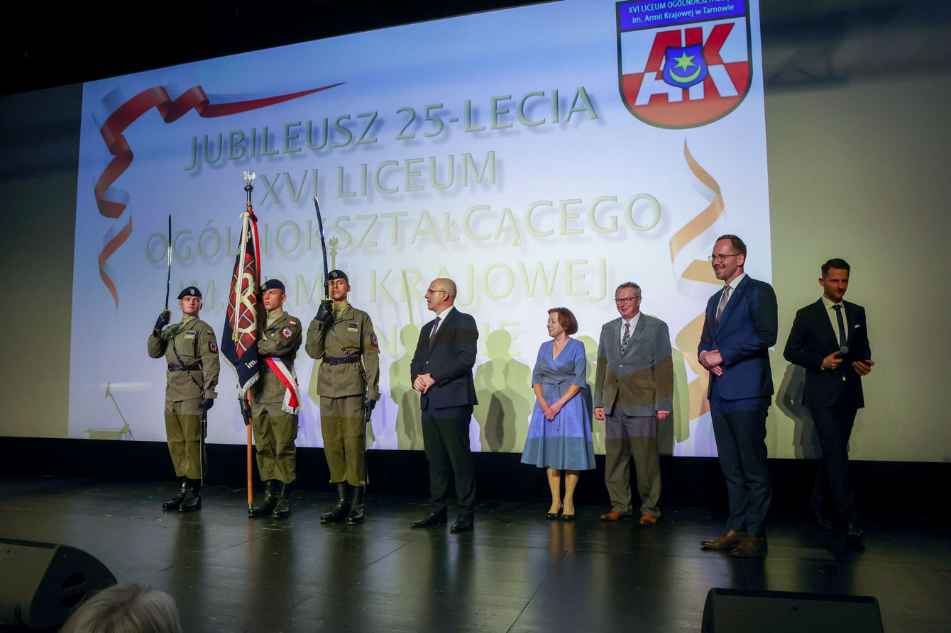 Jubileusz 25- lecia XVI LO - TARNÓW - Polski Biegun Ciepła