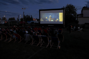 Kino plenerowe na Krakowskiej