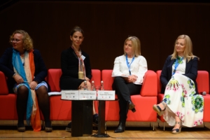 Uczestniczki drugiego panelu dyskusyjnego podczas VI Forum Gospodarczego Polonii Świata