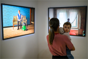 Galeria TCK - wernisaż wystawy ,,Hotel" Krzysztofa Gołucha