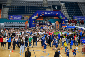 marcowa lekcja WF-u w Arenie Jaskółka Tarnów