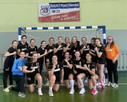 Juniorki (piłkarki ręczne) MKS Pałac Młodzieży Tarnów