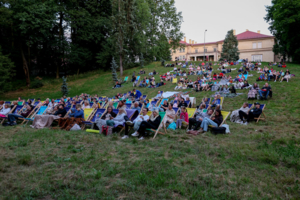 Kino plenerowe w Parku Sanguszków