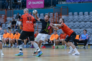 Mecz pierwszej ligi piłki ręcznej mężczyzn: Handball Pałac Tarnów - KSZO Ostrowiec Świętokrzyski