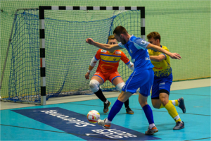 Mecz pierwszej ligi futsalu Unia Tarnów - Gwiazda Ruda Śląska