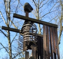 Unikatowa rzeźba nagrobna na Starym Cmentarzu w Tarnowie