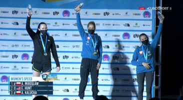 Podium po rozegranych w Seulu zawodach Pucharu Świata we wspinaczce sportowej w konkurencji na czas