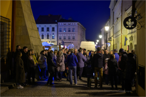 Spacer z lampionami Szlakiem Tarnowskich Leliwitów