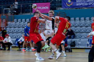 Ligowy mecz piłkarzy ręcznych Handball Pałacu Tarnów