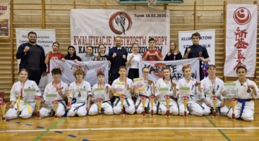 Karatecy Tarnowskiego Klubu Sportowego Kyokushin Karate
