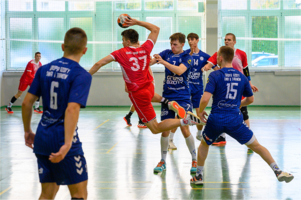 Mecz drugiej ligi piłki ręcznej mężczyzn: Grupa Azoty Unia II Tarnów - SMS ZPRP III Kielce