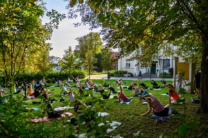 joga w Parku Strzeleckim