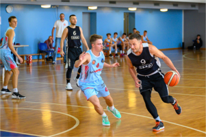 Adrian Szumlański (nr 4)