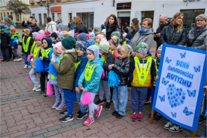 ,,Tarnów na niebiesko" - Światowy Dzień Świadomości Autyzmu