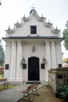 Stary Cmentarz: remont kaplicy i niezwykłe odkrycie