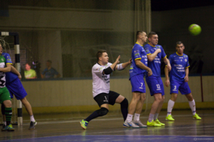 Futsal: Topicar liderem po pięciu kolejkach 