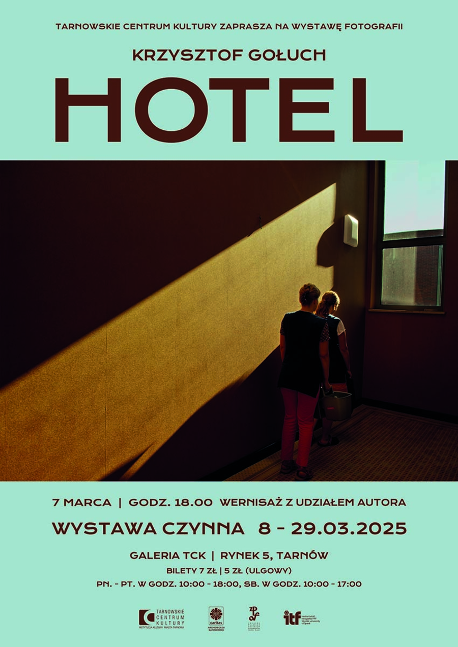 Plakat wystawy fotografii Krzysztofa Gołucha "Hotel"