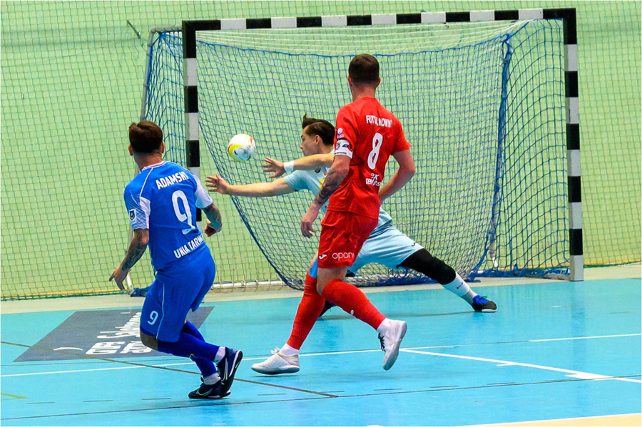 Mecz pierwszej ligi futsalu: Unia Tarnów - Futsal Nowiny