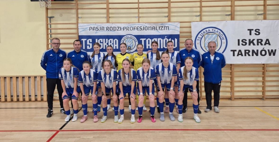 Młode futsalistki TS Iskra Tarnów