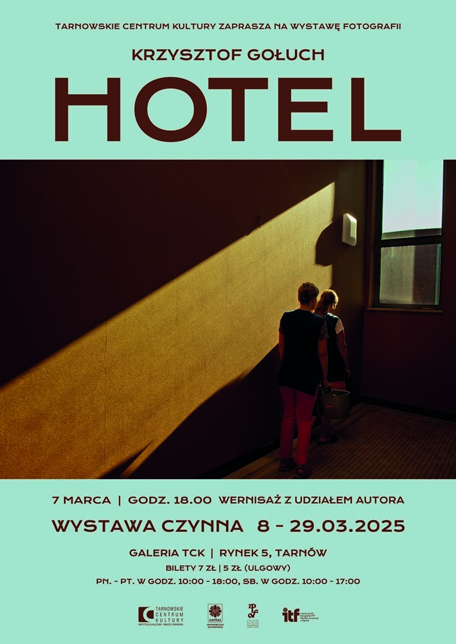 Plakat wystawy fotografii Krzysztofa Gołucha "Hotel"