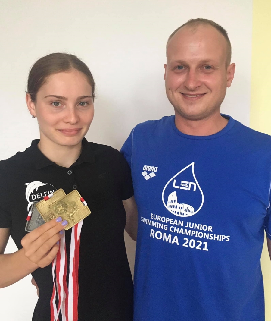 Amelia Marek i jej trener Michał Kacer