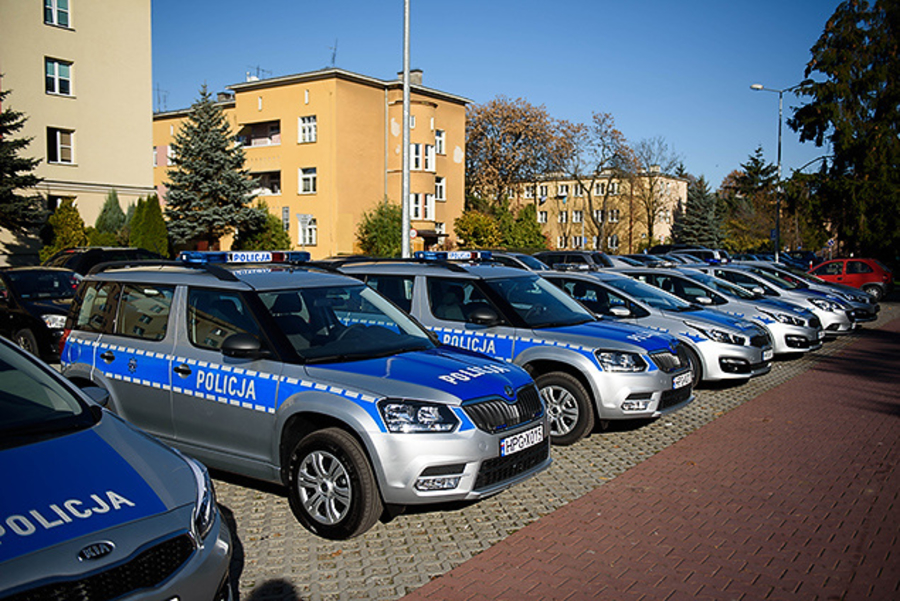 Nowe samochody dla policji 